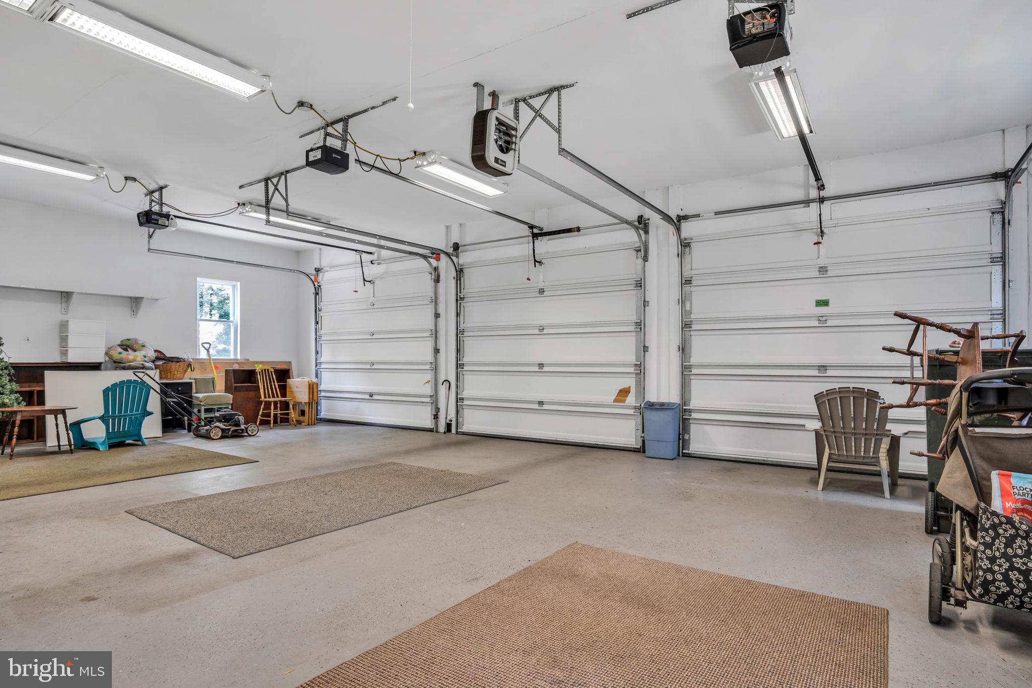 204 Stonehouse Road Carlisle, PA 17015 - Photo 23 of 33