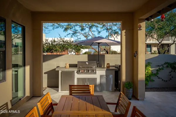 $1,199,900 | 1353 East Paseo Way, Phoenix, AZ 85042