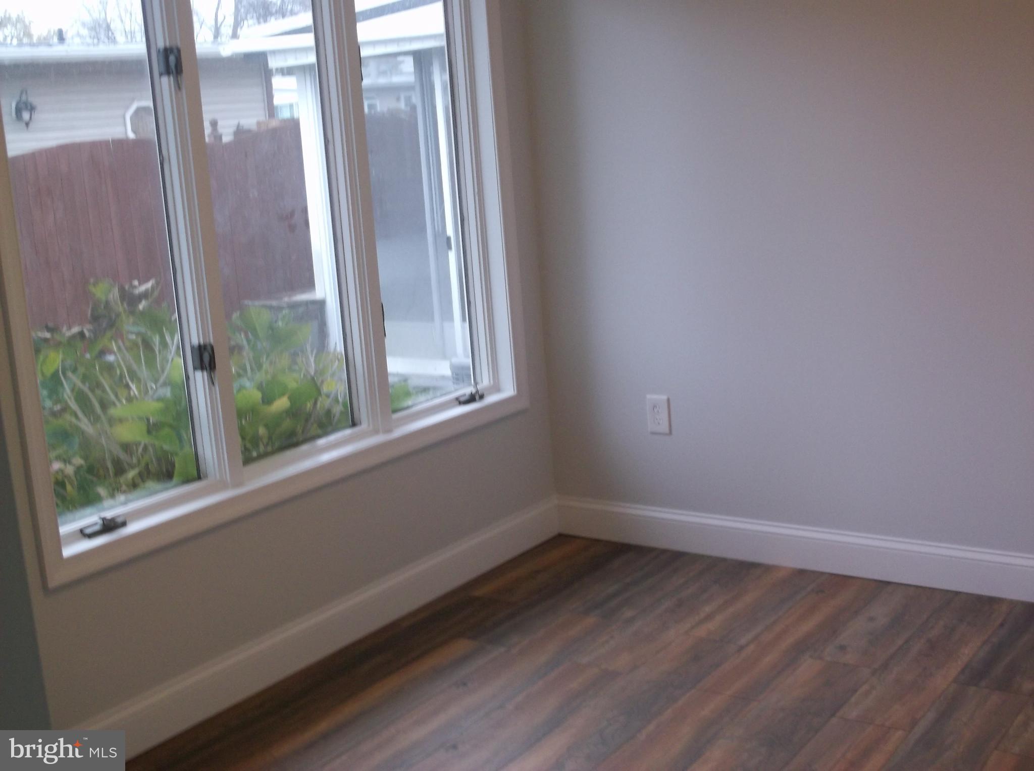 9302 Rising Sun Avenue Philadelphia, PA 19115 - Photo 15 of 17