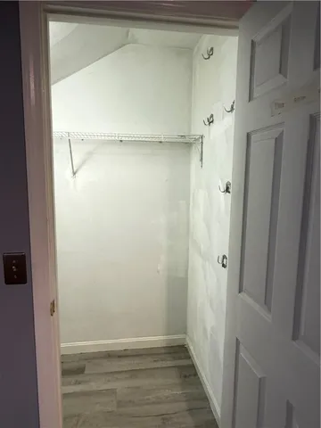 $1,800 | 132 Pavilion Avenue, Providence, RI 02905