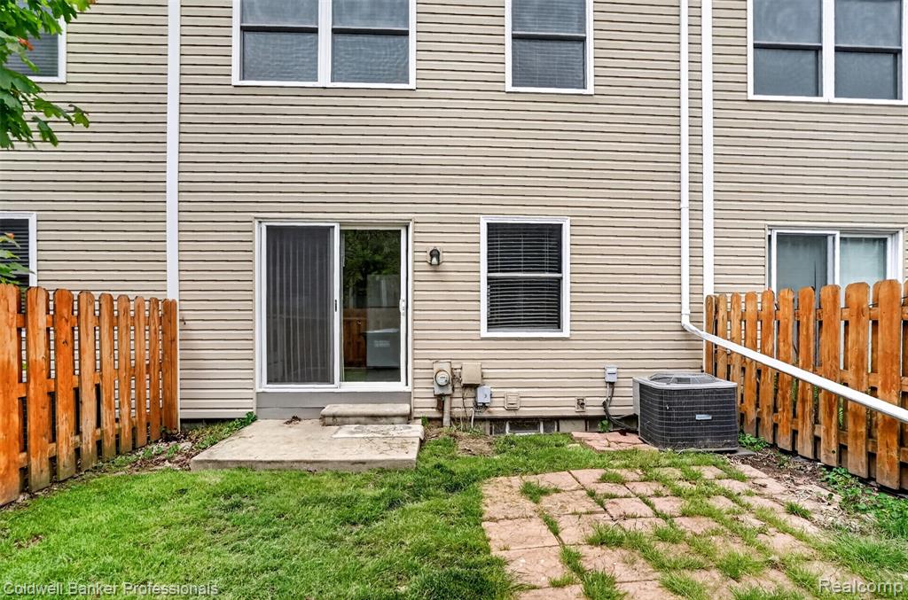 902 Little Hill Court Rochester, MI 48307 - Photo 18 of 18