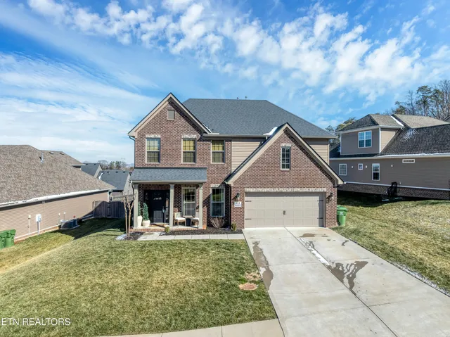 $615,000 | 614 Branchwood Lane, Maryville, TN 37801