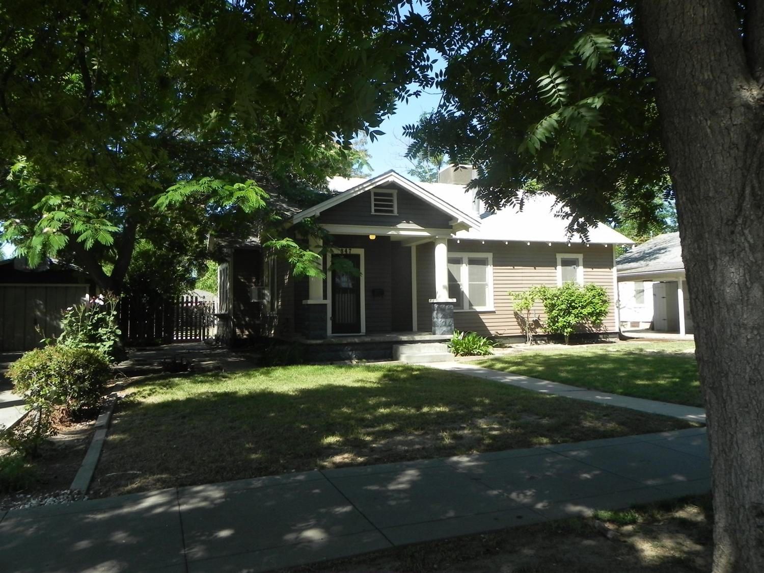 847 E Street Reedley, CA 93654 - Photo 3 of 17 Gallery Image 3