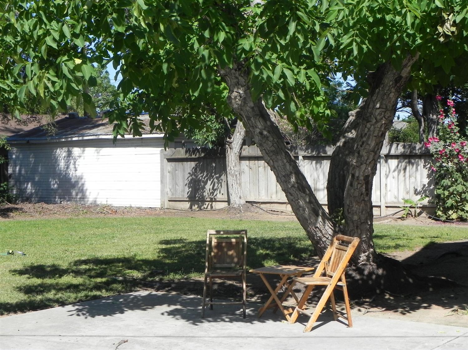847 E Street Reedley, CA 93654 - Photo 6 of 17 Gallery Image 6