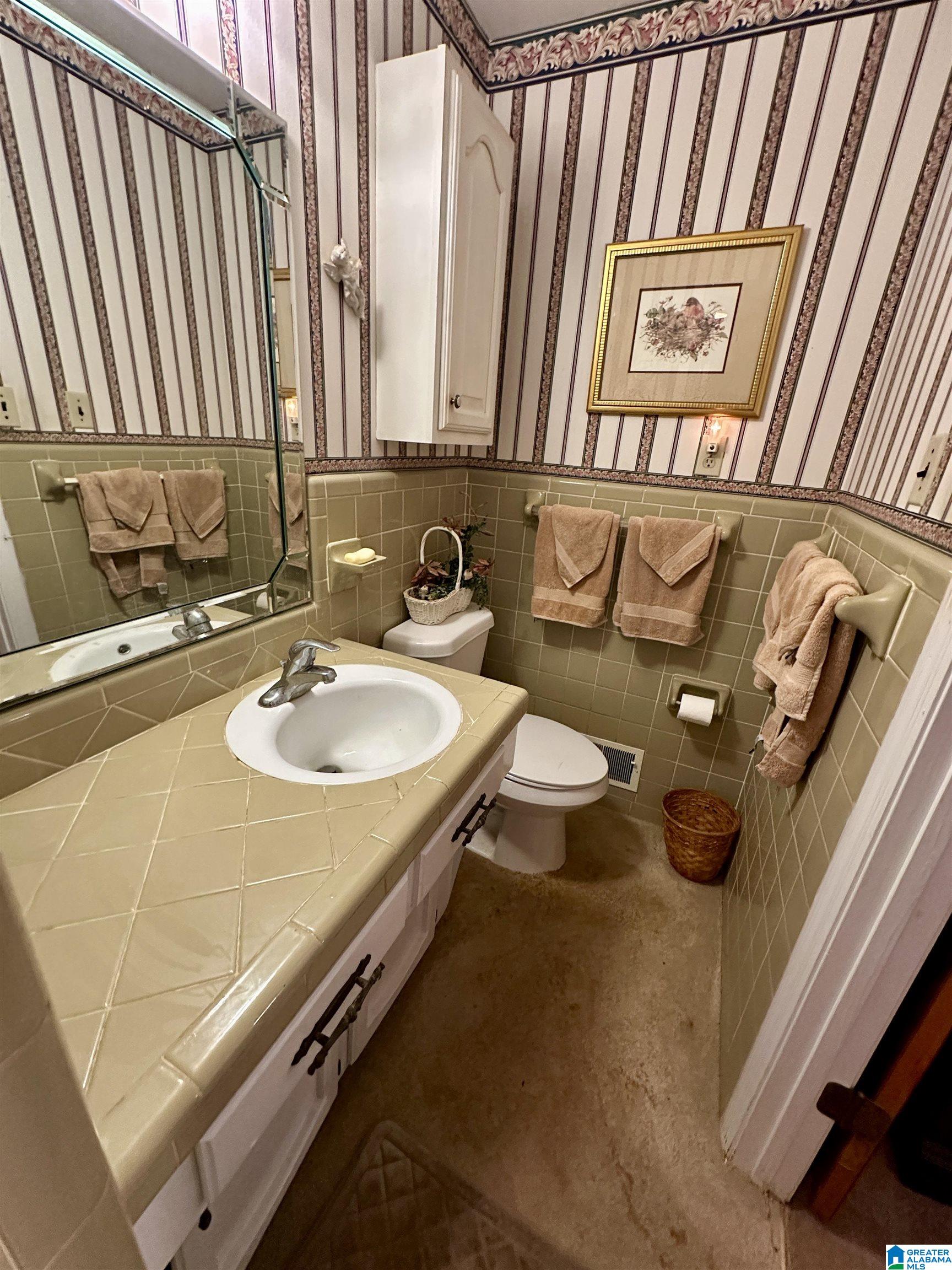 1221 Hueytown Road Bessemer, AL 35023 - Photo 29 of 48