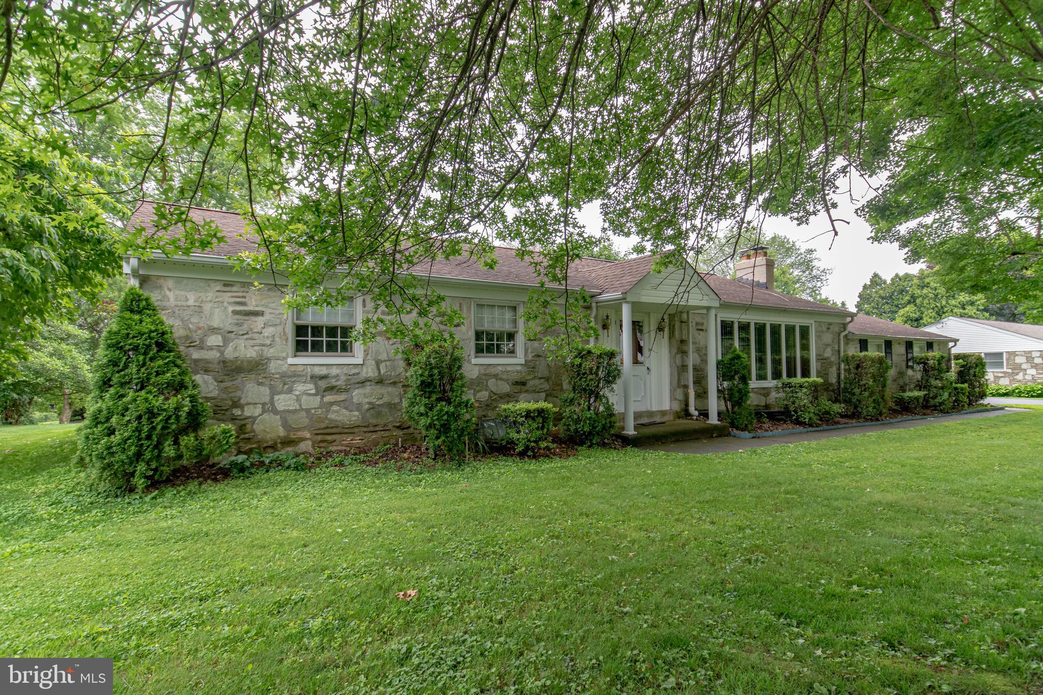 3847 Buck Road Huntingdon Valley, PA 19006 - Photo 3 of 28 Front Exterior
