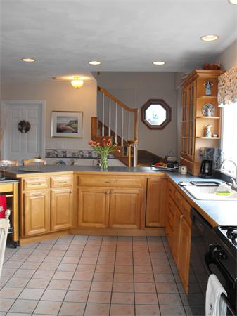 15 Hillside Road Ipswich, MA 01938 - Photo 8 of 30