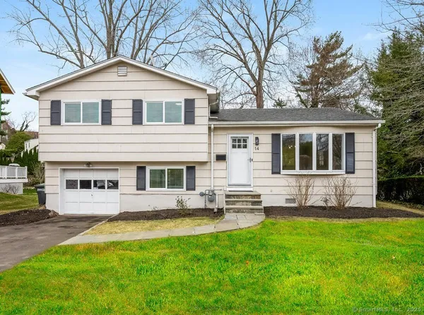 $6,000 | 14 Amherst Road, Greenwich, CT 06878