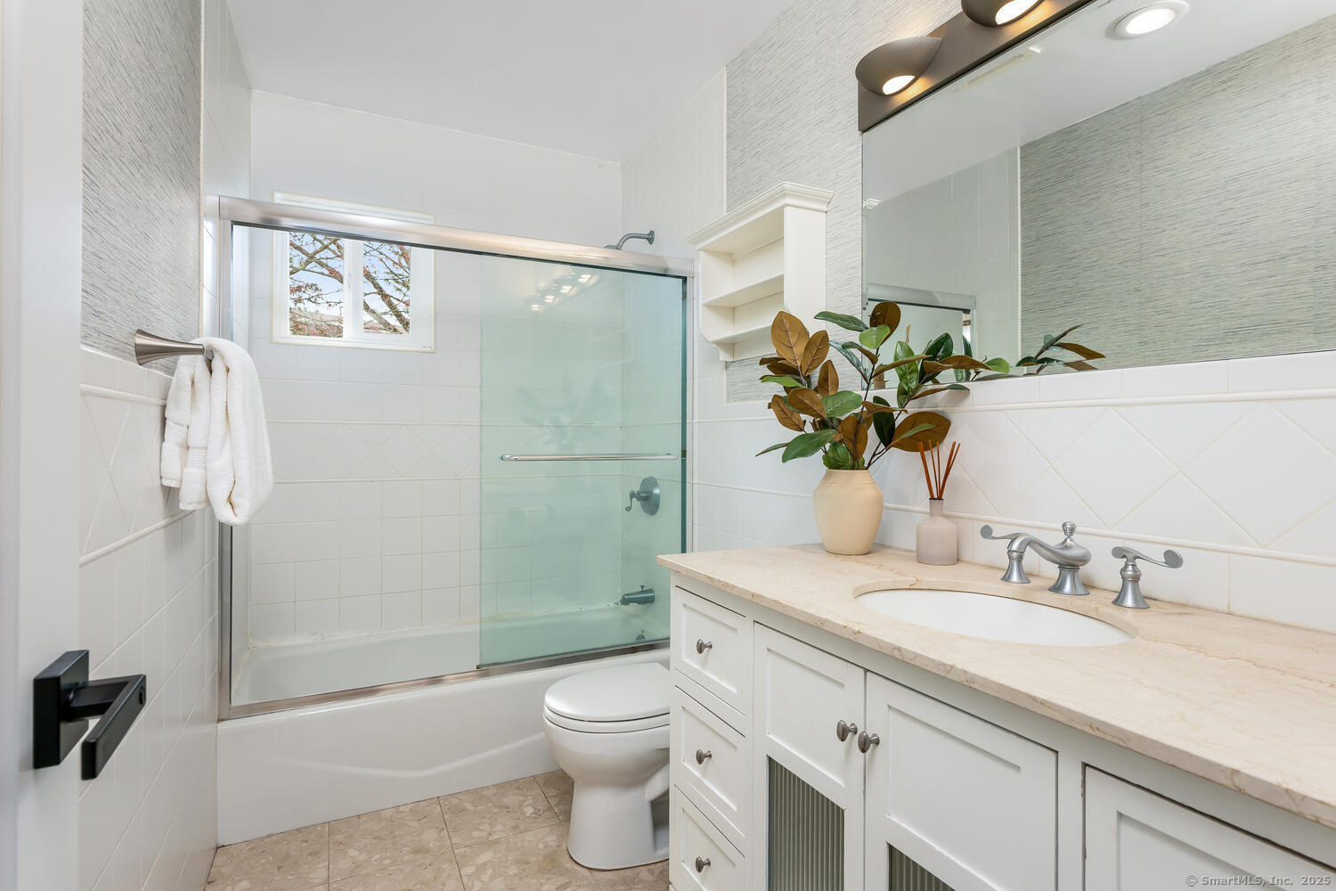 14 Amherst Road Greenwich, CT 06878 - Photo 18 of 32