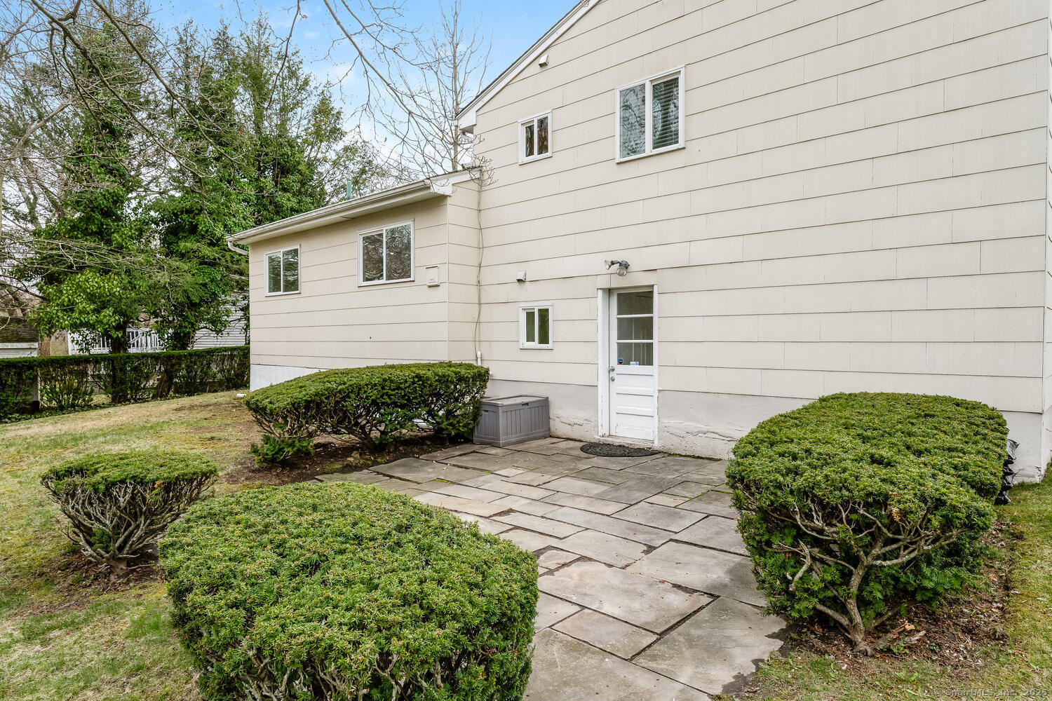 14 Amherst Road Greenwich, CT 06878 - Photo 27 of 32