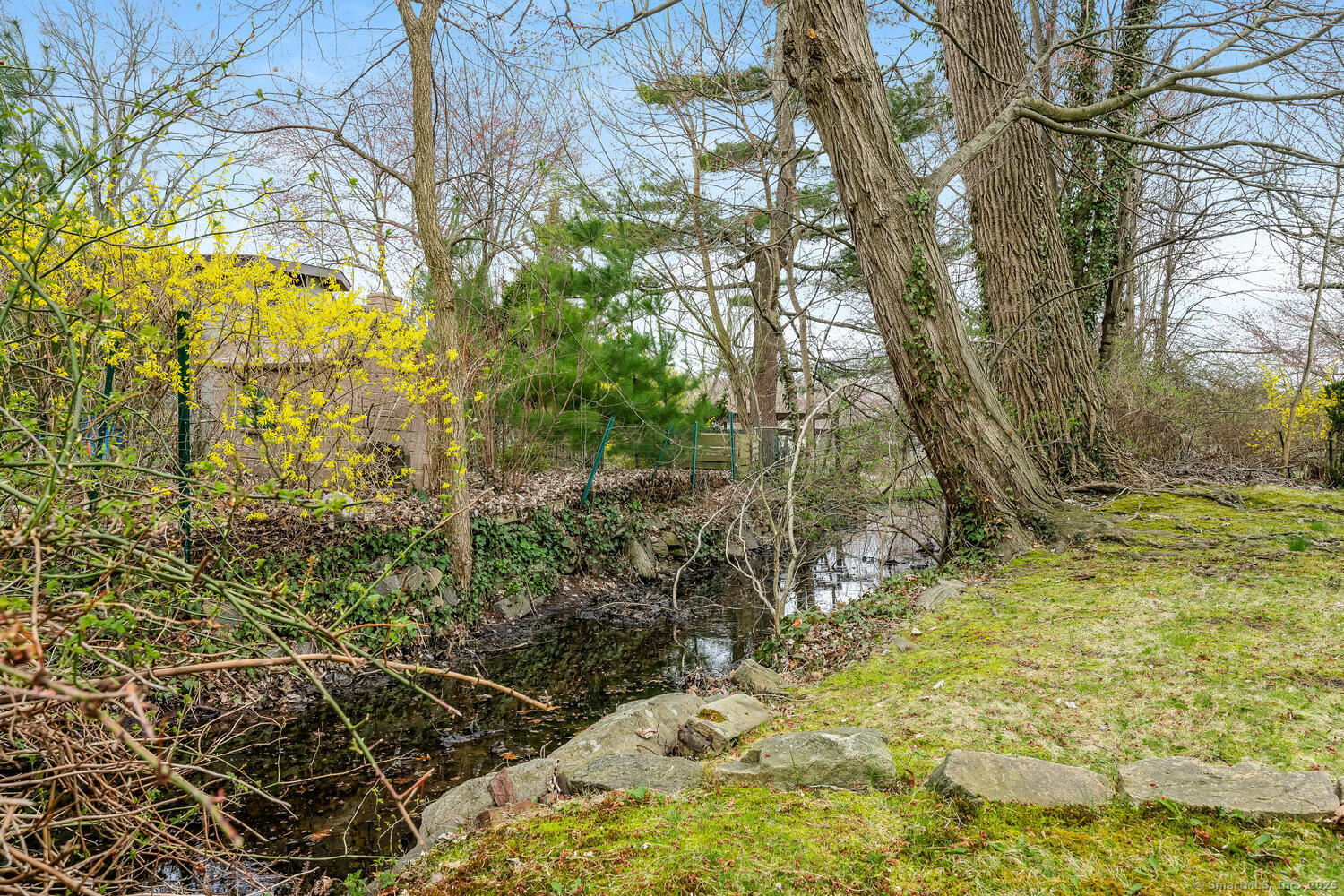 14 Amherst Road Greenwich, CT 06878 - Photo 29 of 32