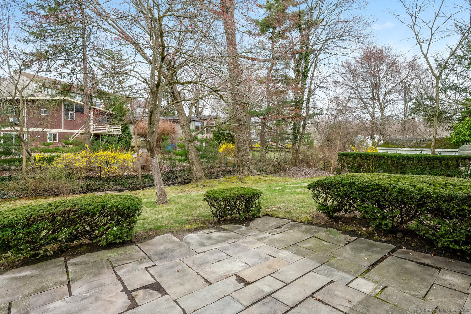 14 Amherst Road Greenwich, CT 06878 - Photo 30 of 32