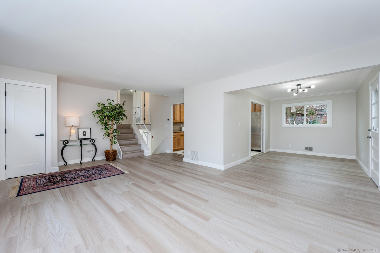 14 Amherst Road Greenwich, CT 06878 - Photo 5 of 32