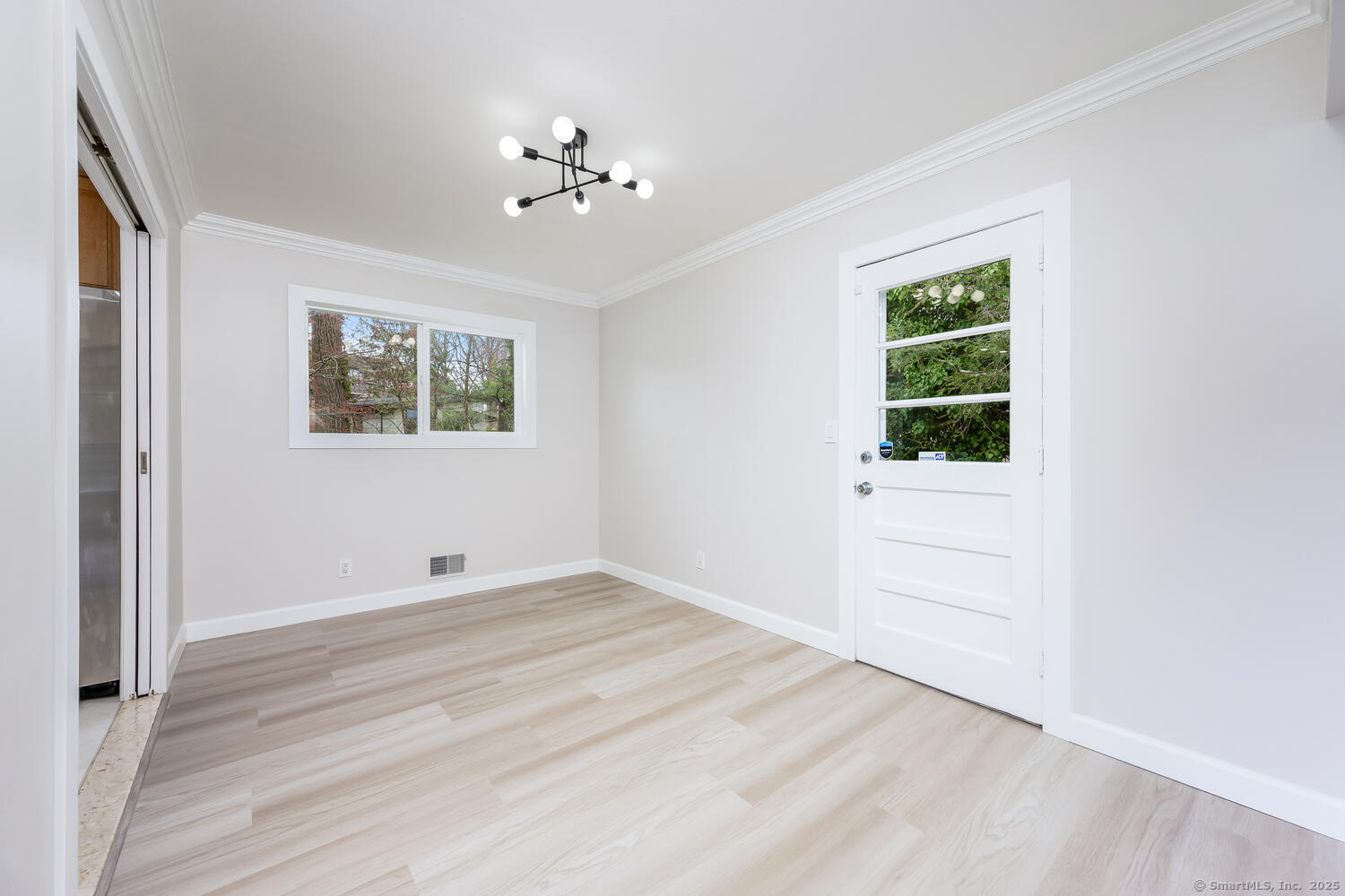 14 Amherst Road Greenwich, CT 06878 - Photo 7 of 32