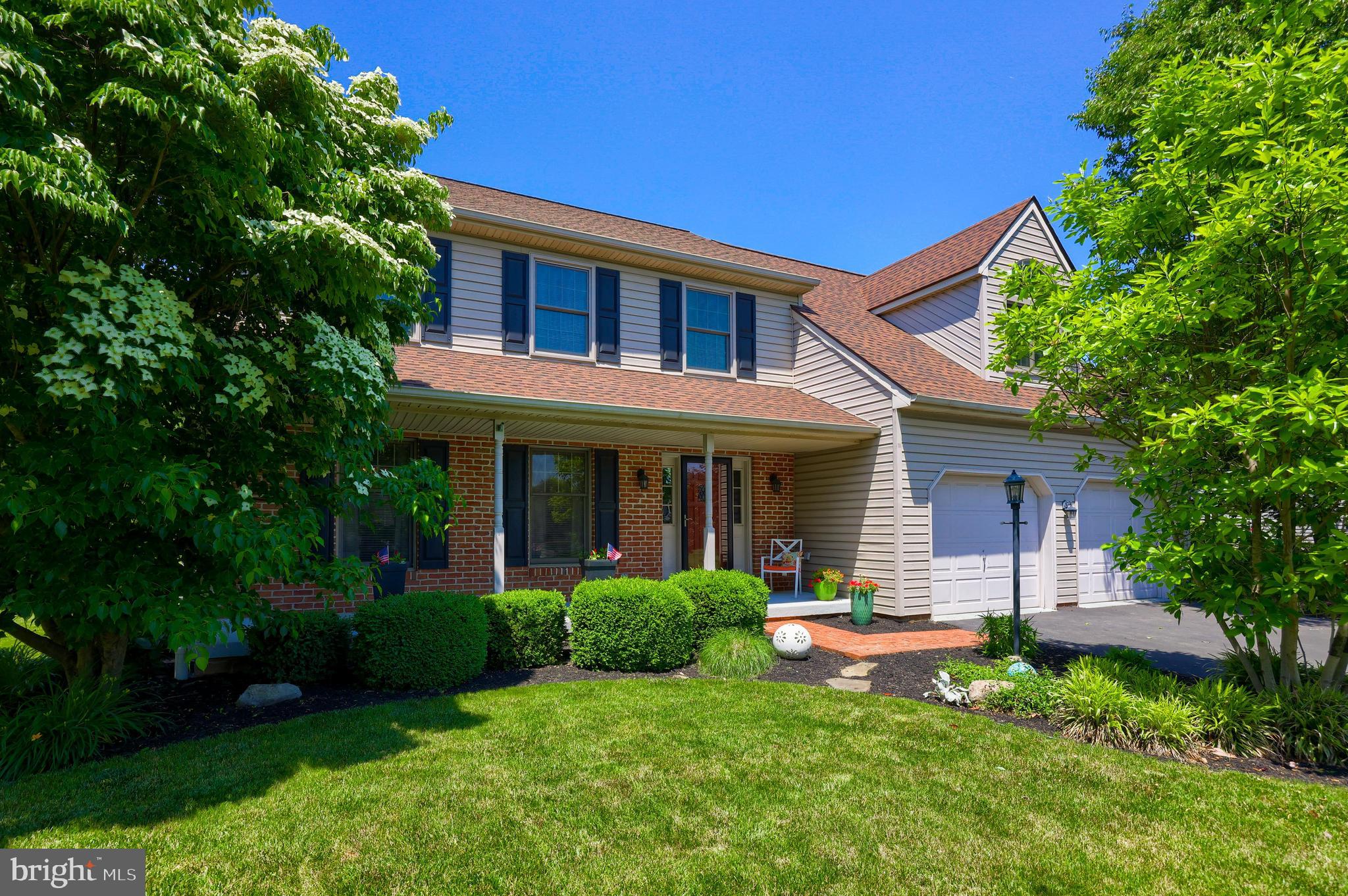 157 Kings Gate Drive Lititz, PA 17543 - Photo 4 of 59