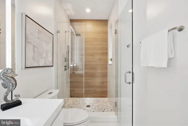 $3,850 | 2015 13th Street Northwest, Unit 2, Washington, DC 20009