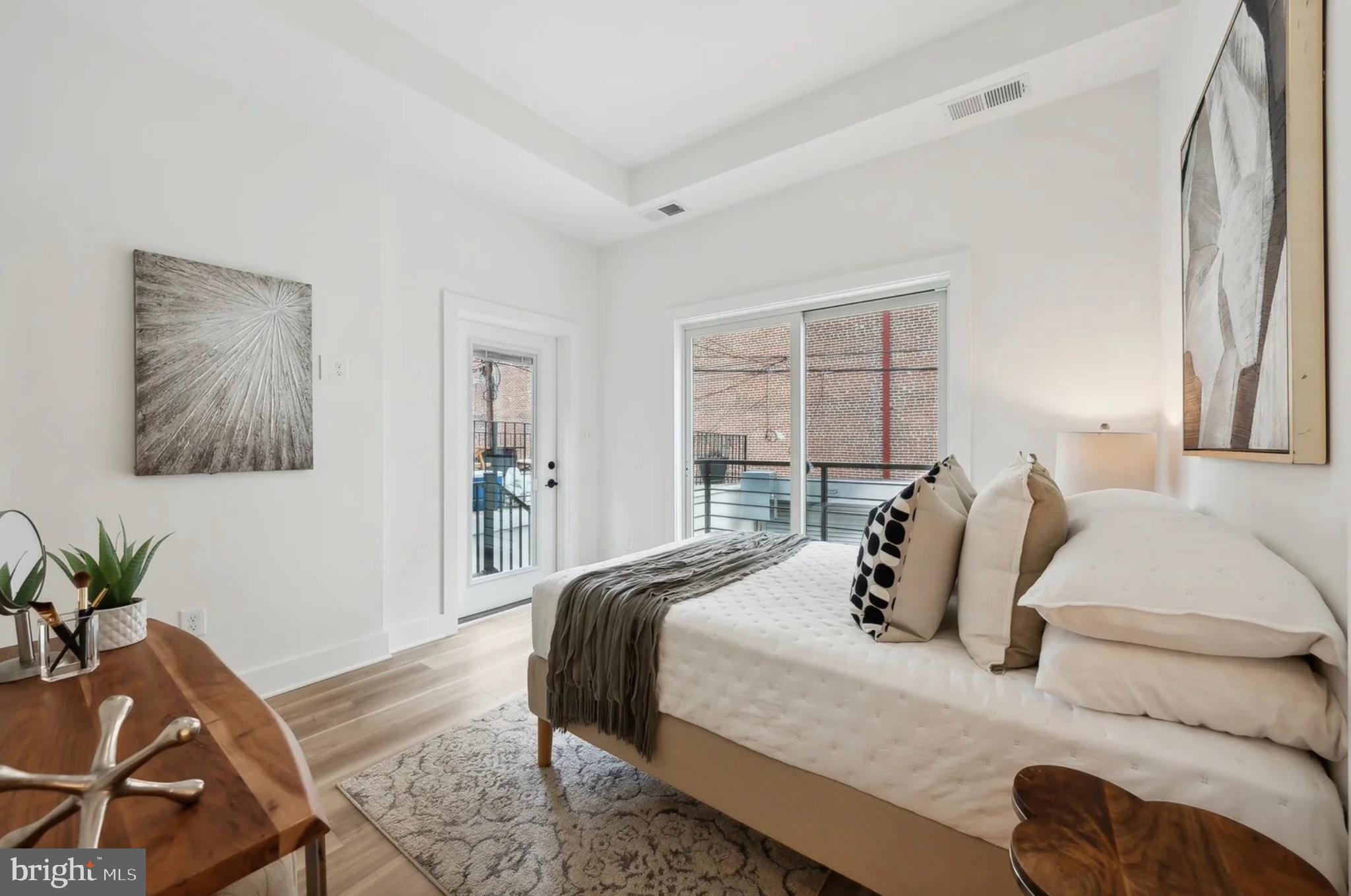 2015 13th Street Northwest, Unit 2 Washington, DC 20009 - Photo 29 of 40