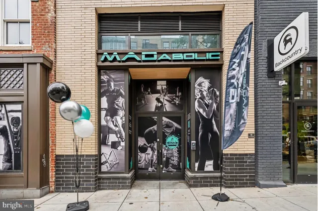 $3,850 | 2015 13th Street Northwest, Unit 2, Washington, DC 20009