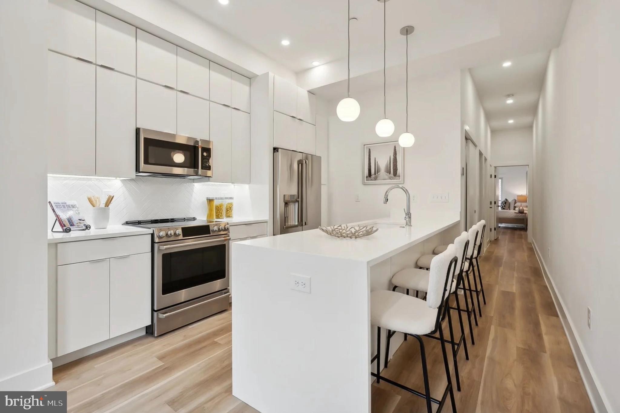 2015 13th Street Northwest, Unit 2 Washington, DC 20009 - Photo 9 of 40