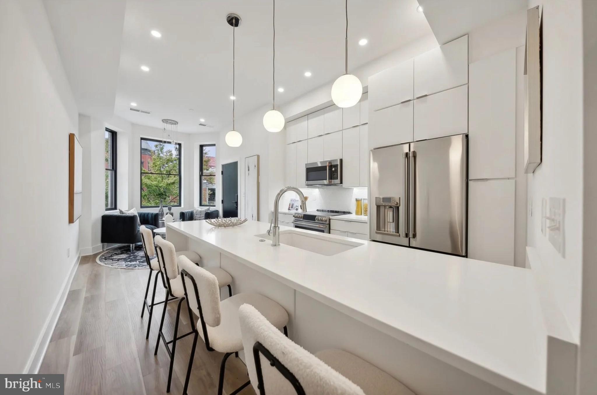 2015 13th Street Northwest, Unit 2 Washington, DC 20009 - Photo 10 of 40