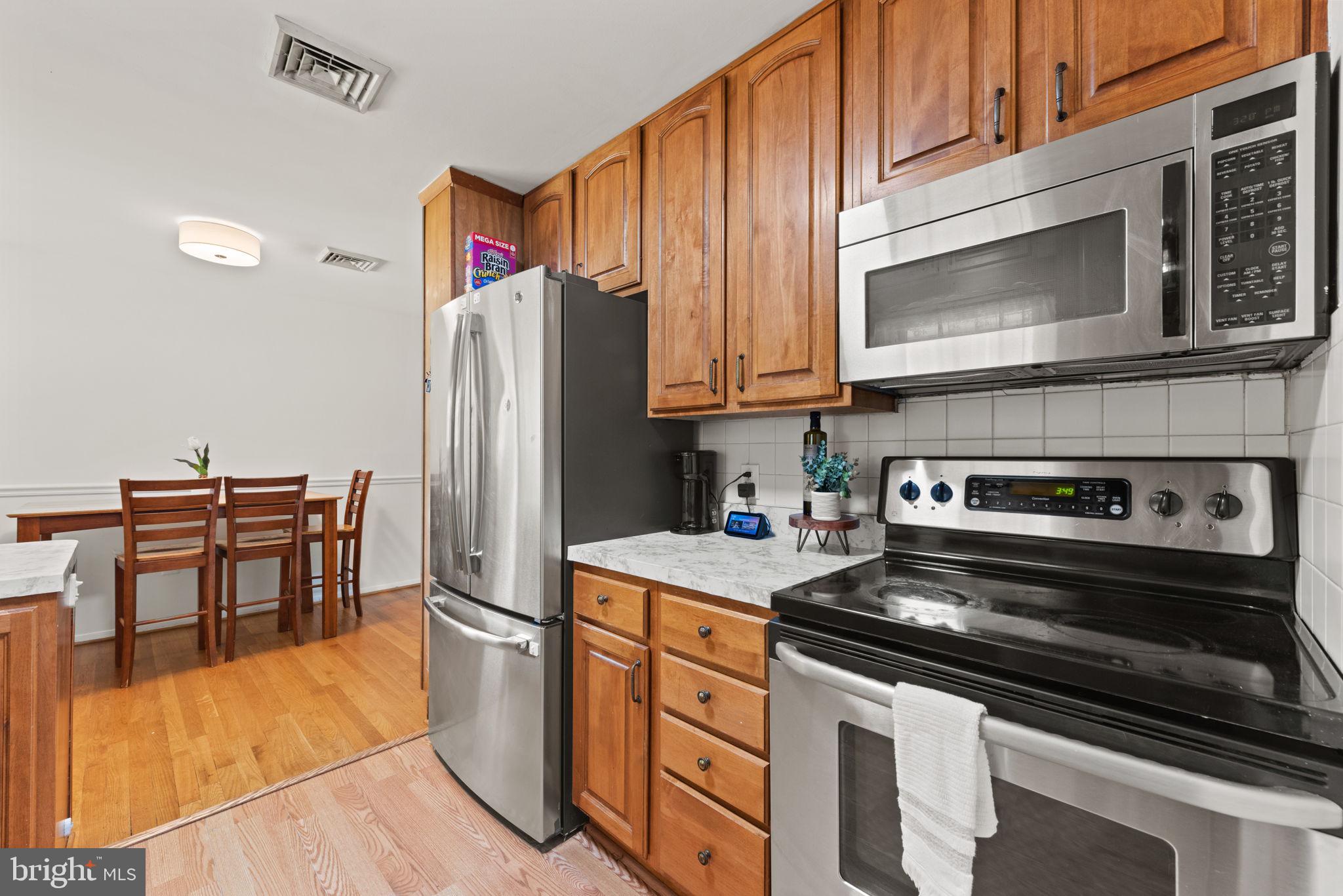 902 Regency Road Woodbridge, VA 22191 - Photo 10 of 34 Gallery Image 10