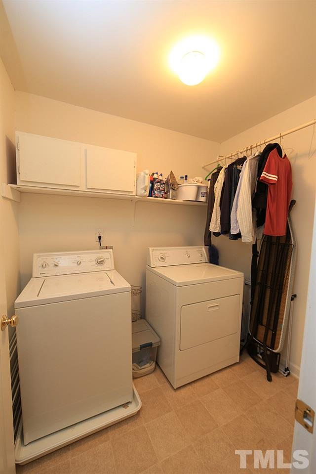 8504 Bluff Pointe Court Raleigh, NC 27615 - Photo 17 of 25 Gallery Image 17
