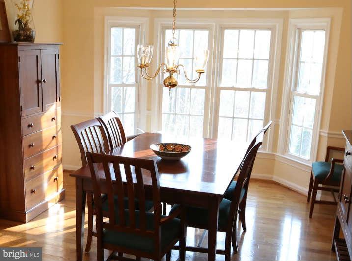 11883 Fawn Ridge Lane Reston, VA 20194 - Photo 10 of 30 Dining Room