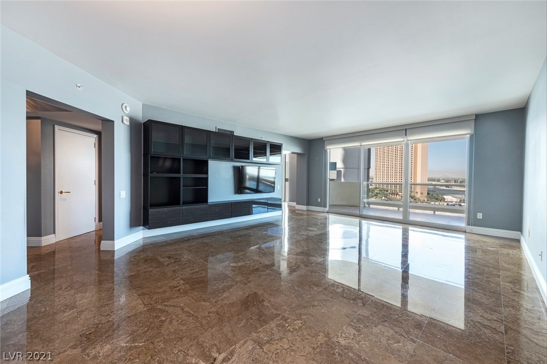 2747 Paradise Road, Unit 904 Las Vegas, NV 89109 - Photo 1 of 22 Gallery Image 1