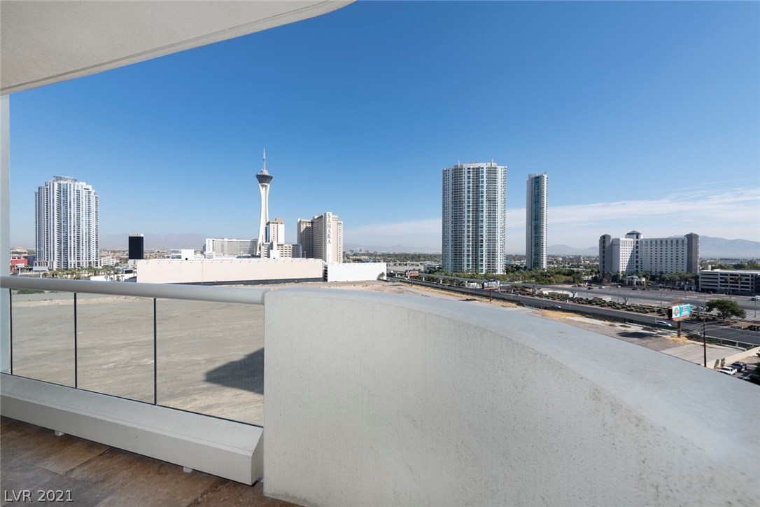 2747 Paradise Road, Unit 904 Las Vegas, NV 89109 - Photo 18 of 22 Gallery Image 18