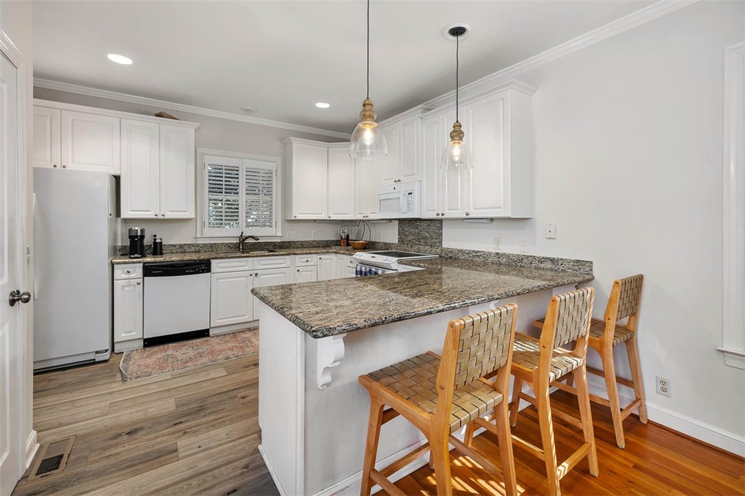 122 Rosemont Street St. Simons Island, GA 31522 - Photo 12 of 33