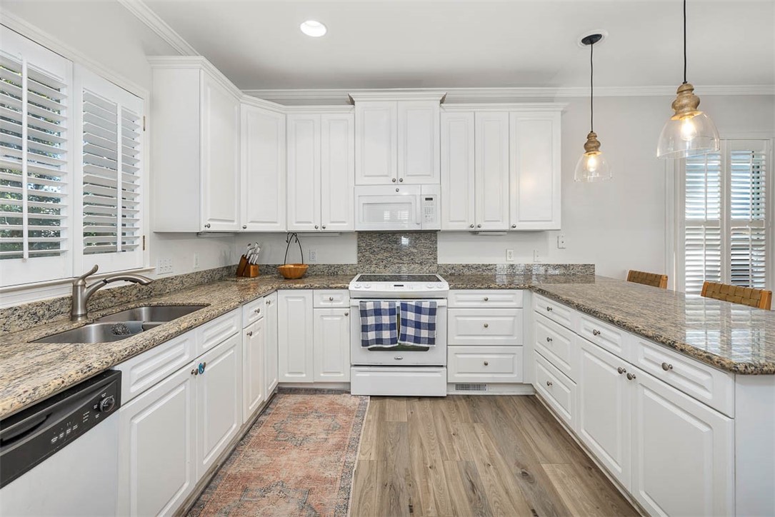 122 Rosemont Street St. Simons Island, GA 31522 - Photo 14 of 33