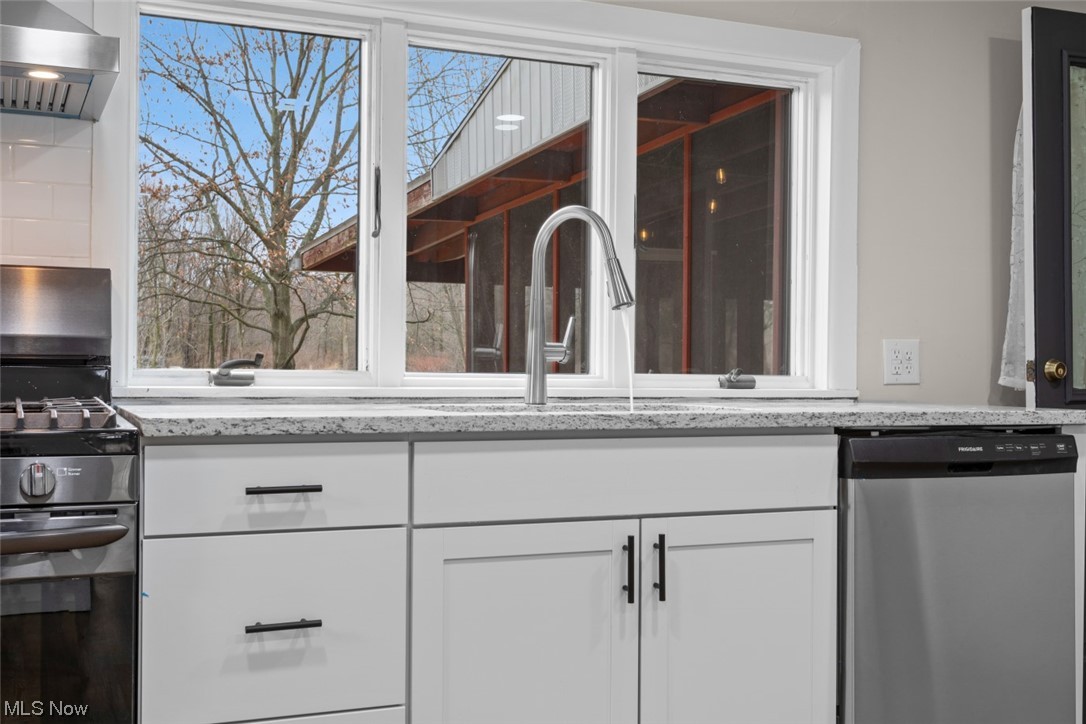 3774 Eastern Road Barberton, OH 44203 - Photo 18 of 46 Gallery Image 18