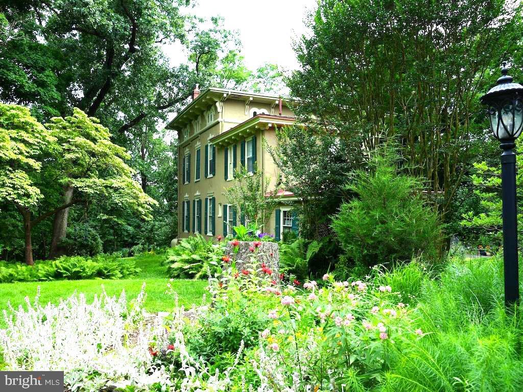 424 West Waverly Road Glenside, PA 19038 - Photo 3 of 75 Gallery Image 3