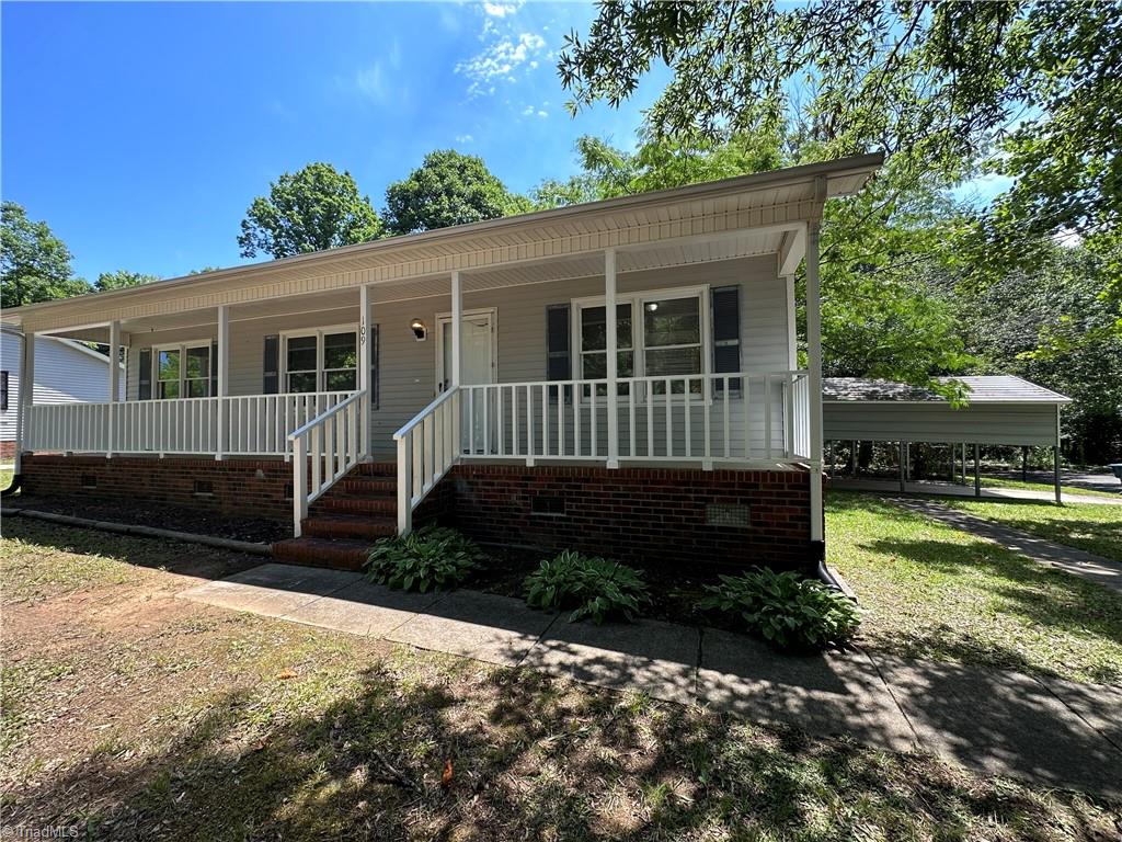 109 Pineview Road Gibsonville, NC 27249 - Photo 3 of 28 Gallery Image 3