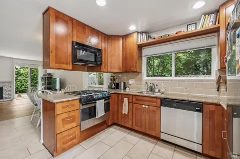 $1,450,000 | 1359-1361 San Anselmo Avenue, San Anselmo, CA 94960