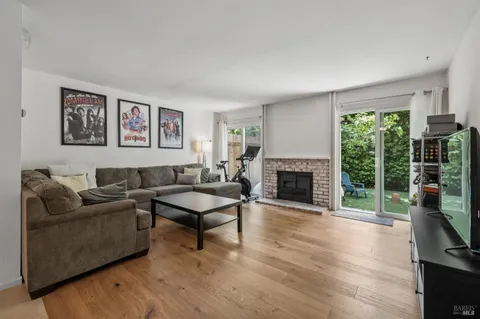 $1,450,000 | 1359-1361 San Anselmo Avenue, San Anselmo, CA 94960