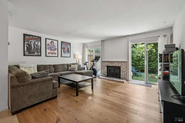 $1,450,000 | 1359-1361 San Anselmo Avenue, San Anselmo, CA 94960
