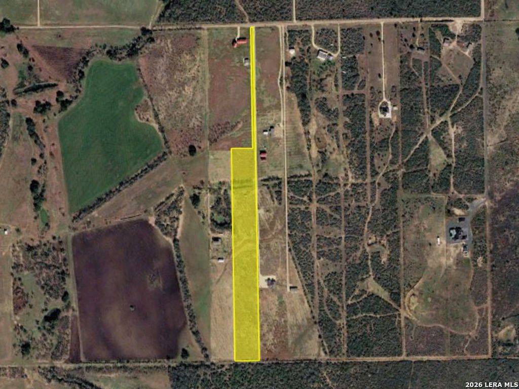 2017 County Road 651 Devine, TX 78016 - Photo 5 of 6
