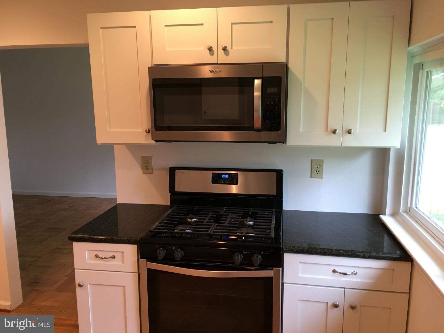 1090 York Rd. Warminster, PA 18974 - Photo 8 of 22 Kitchen