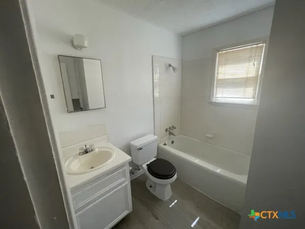 $800 | 2701 Stetson Avenue, Unit 2703, Killeen, TX 76543