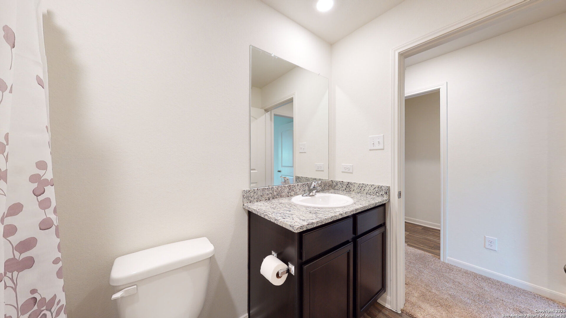 10927 Chatham Court Converse, TX 78109 - Photo 16 of 32