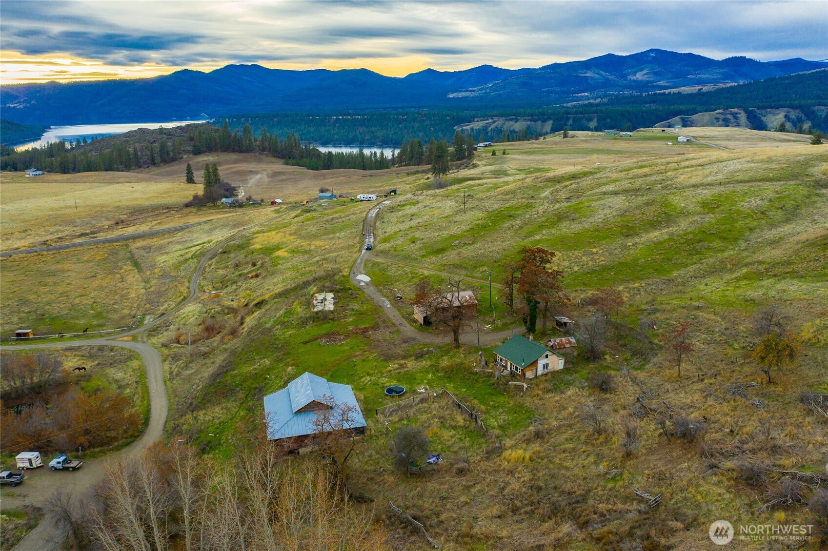 4521 Highway 25 South Hunters, WA 99137 - Photo 16 of 36 a view of an outdoor space and mountain view