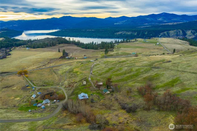 $350,000 | 4521 Highway 25 South, Hunters, WA 99137