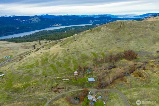 $350,000 | 4521 Highway 25 South, Hunters, WA 99137