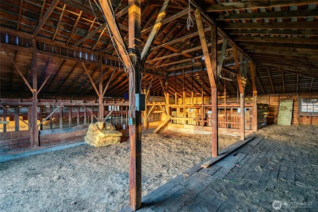 $350,000 | 4521 Highway 25 South, Hunters, WA 99137