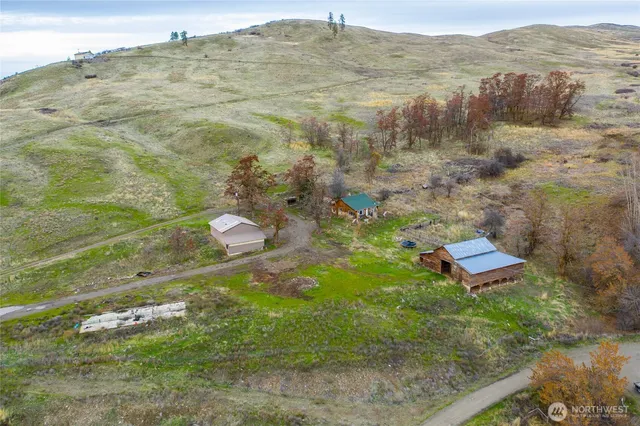 $350,000 | 4521 Highway 25 South, Hunters, WA 99137