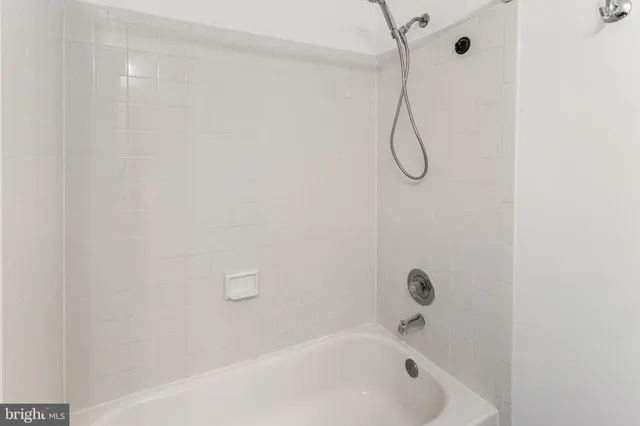 $2,250 | 16342 Taconic Circle, Dumfries, VA 22025