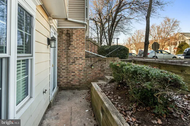 $2,250 | 16342 Taconic Circle, Dumfries, VA 22025