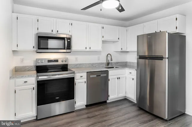 $2,250 | 16342 Taconic Circle, Dumfries, VA 22025