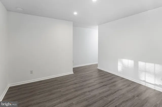 $2,250 | 16342 Taconic Circle, Dumfries, VA 22025